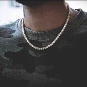 Elegant Silver Necklace for Men